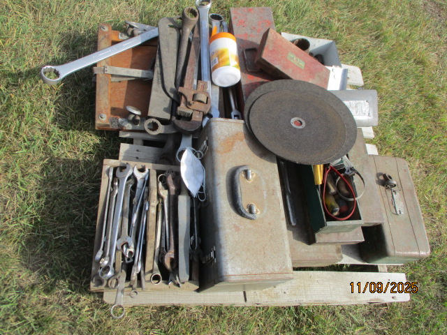 Richard Novak Estate Auction